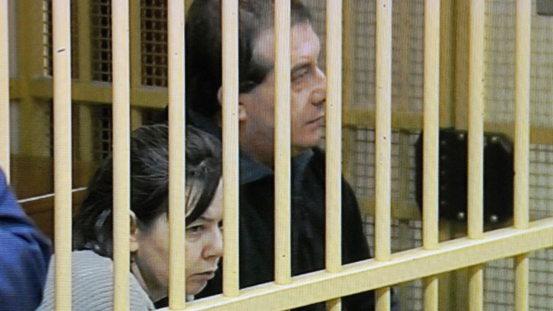 Immagine di «Strage di Erba, ecco tutti i dubbi su confessione e riconoscimento»