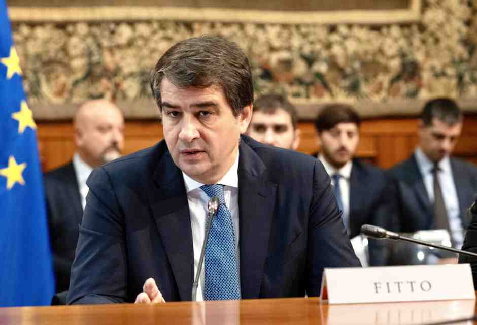 Fitto striglia i suoi sulla concorrenza
