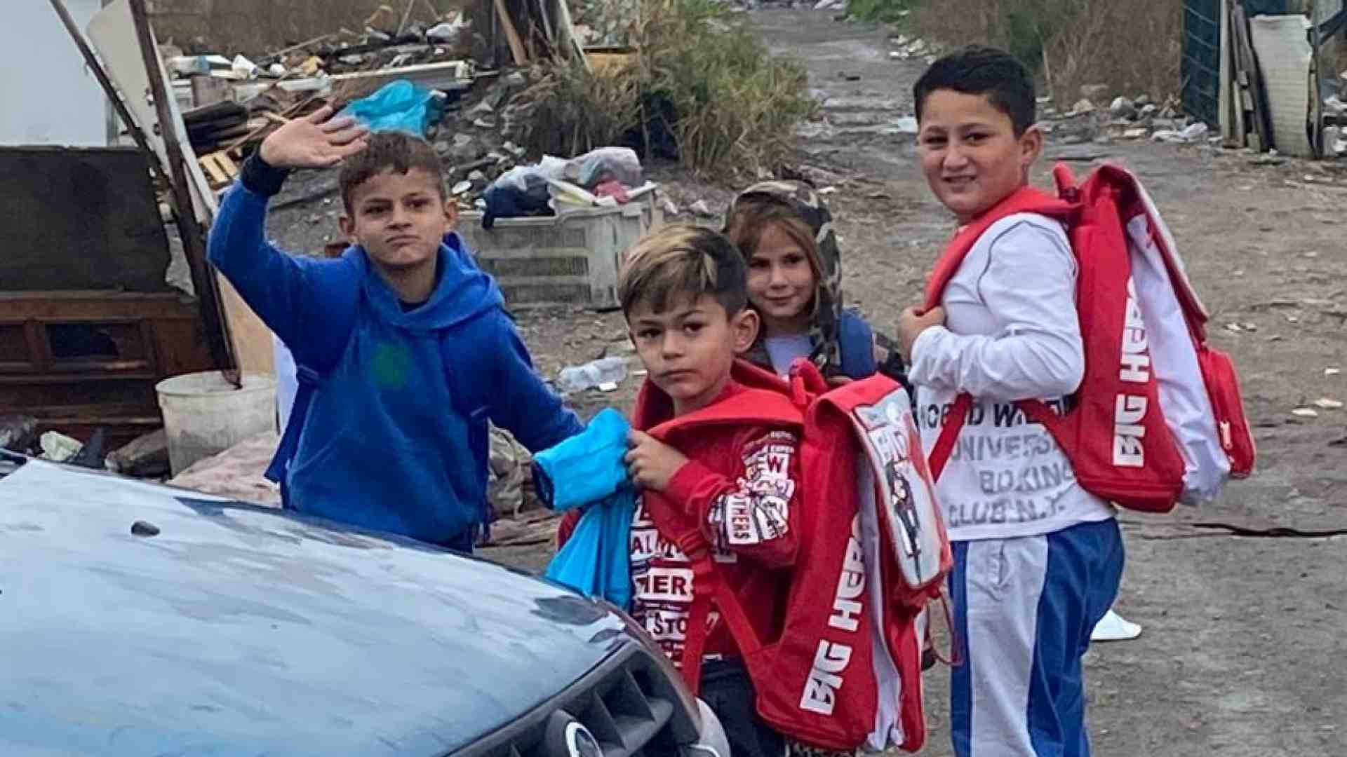 Immagine di Fulminata in una pozzanghera, nella terra della Madonna “zingarella”