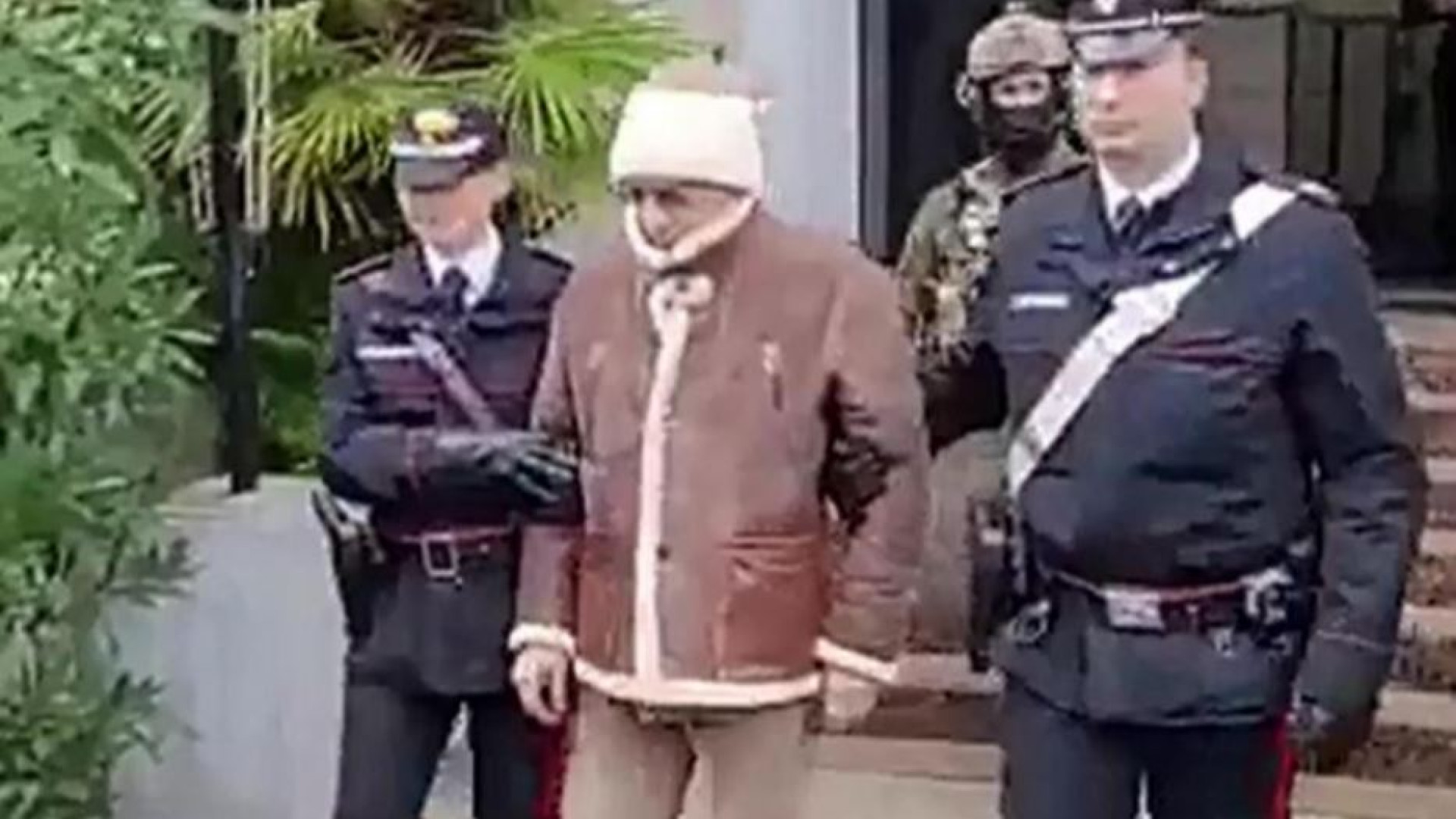 Immagine di Messina Denaro, un anno fa la cattura. Sicilia tra riscatto e omertà