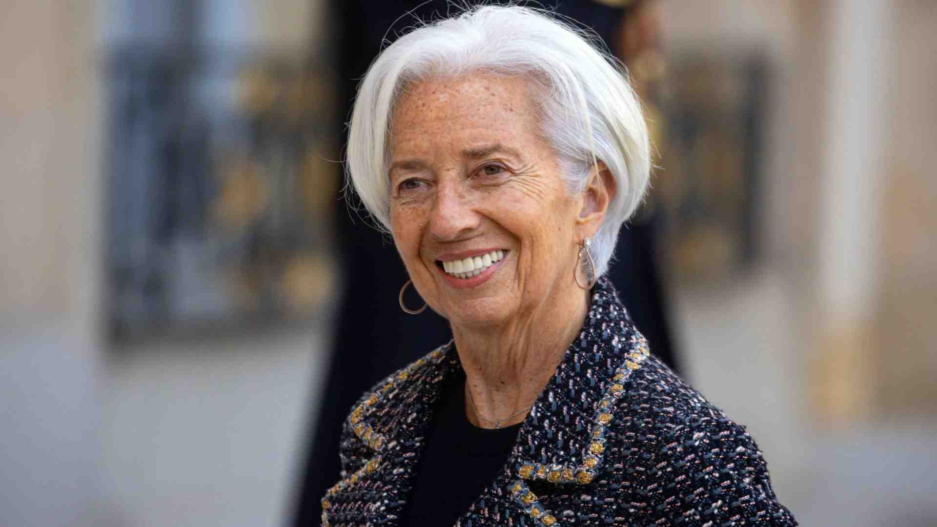 Immagine di Lagarde prudente sul taglio dei tassi: probabile entro l'estate