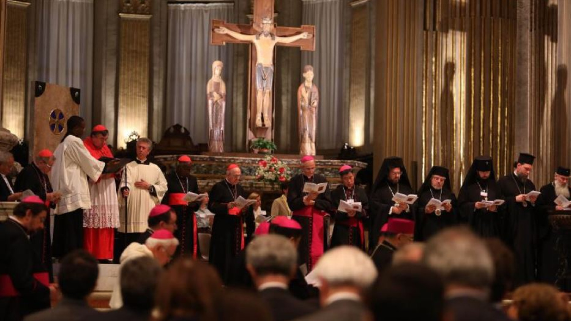 Immagine di Cristiani uniti nel segno della fraternità. Preghiera per pace e bene comune