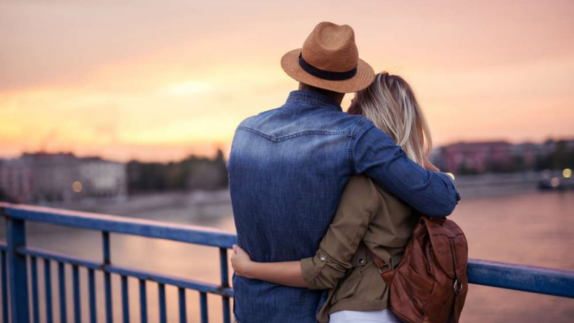 Immagine di La maternità è ancora “cool”. Forse in crisi è l'amore di coppia