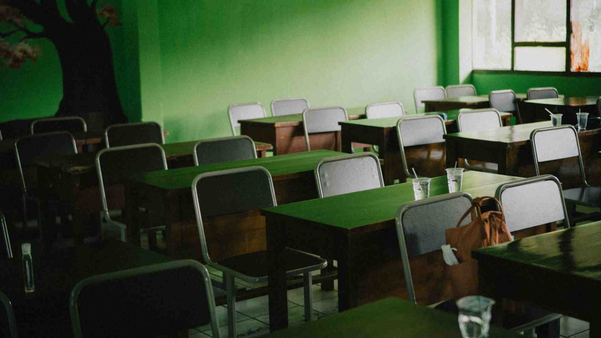 Immagine di Chissà perché non è mai colpa dei preti