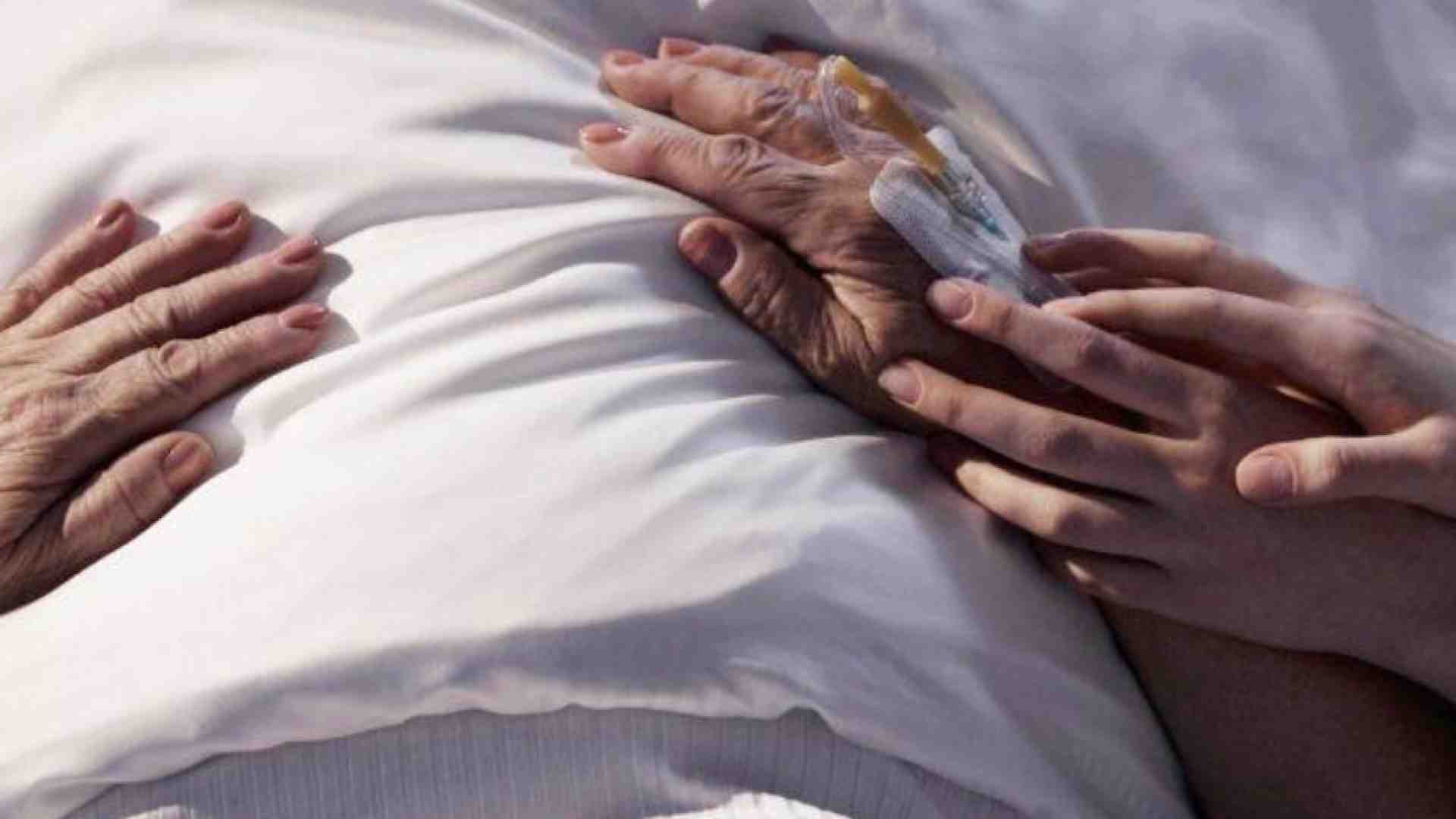 Immagine di Fine vita e sofferenza. Perché si ritiene “accettabile” l'aiuto al suicidio?