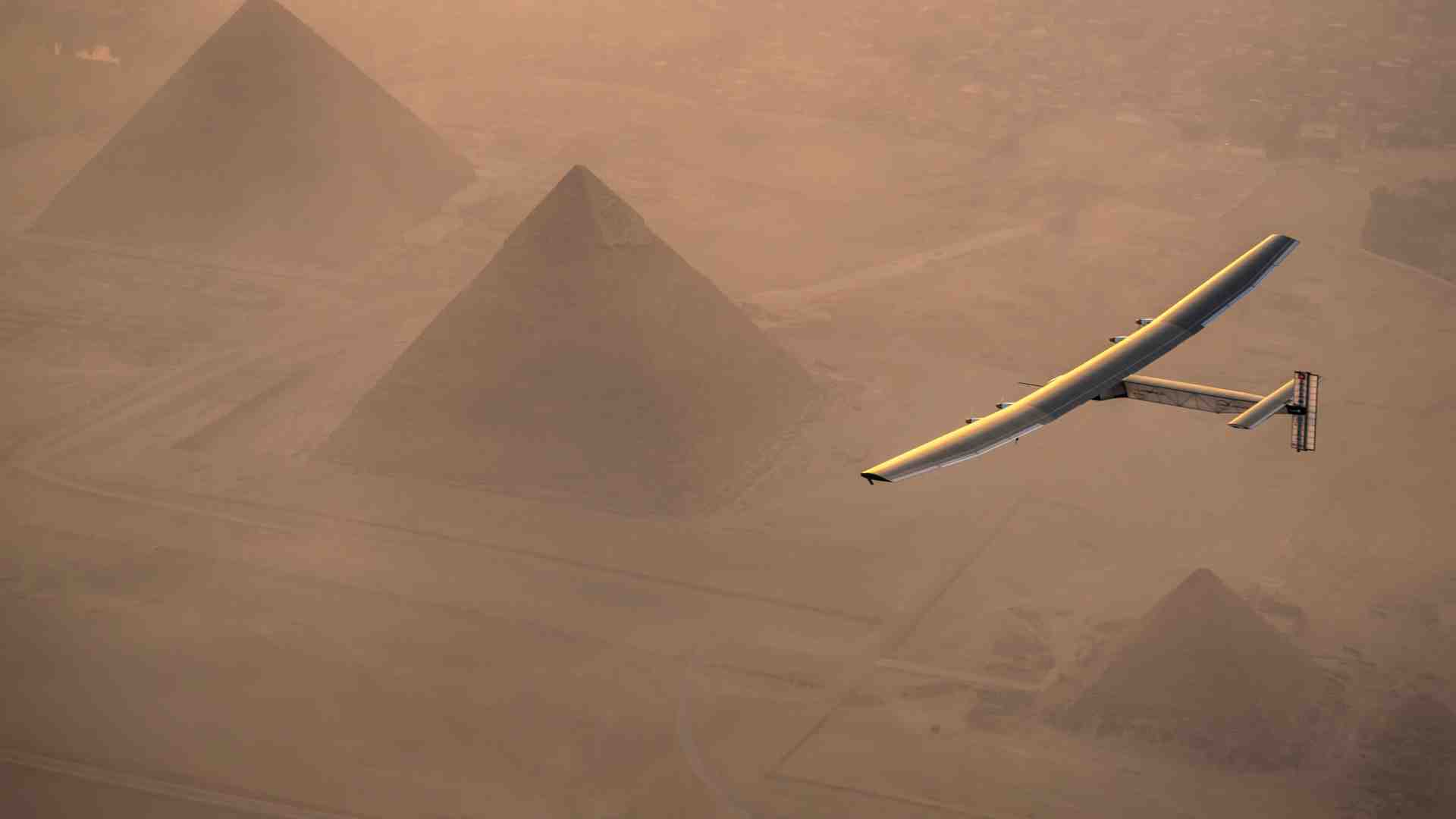Immagine di Il giro di Piccard: «Ci salverà l'efficienza»