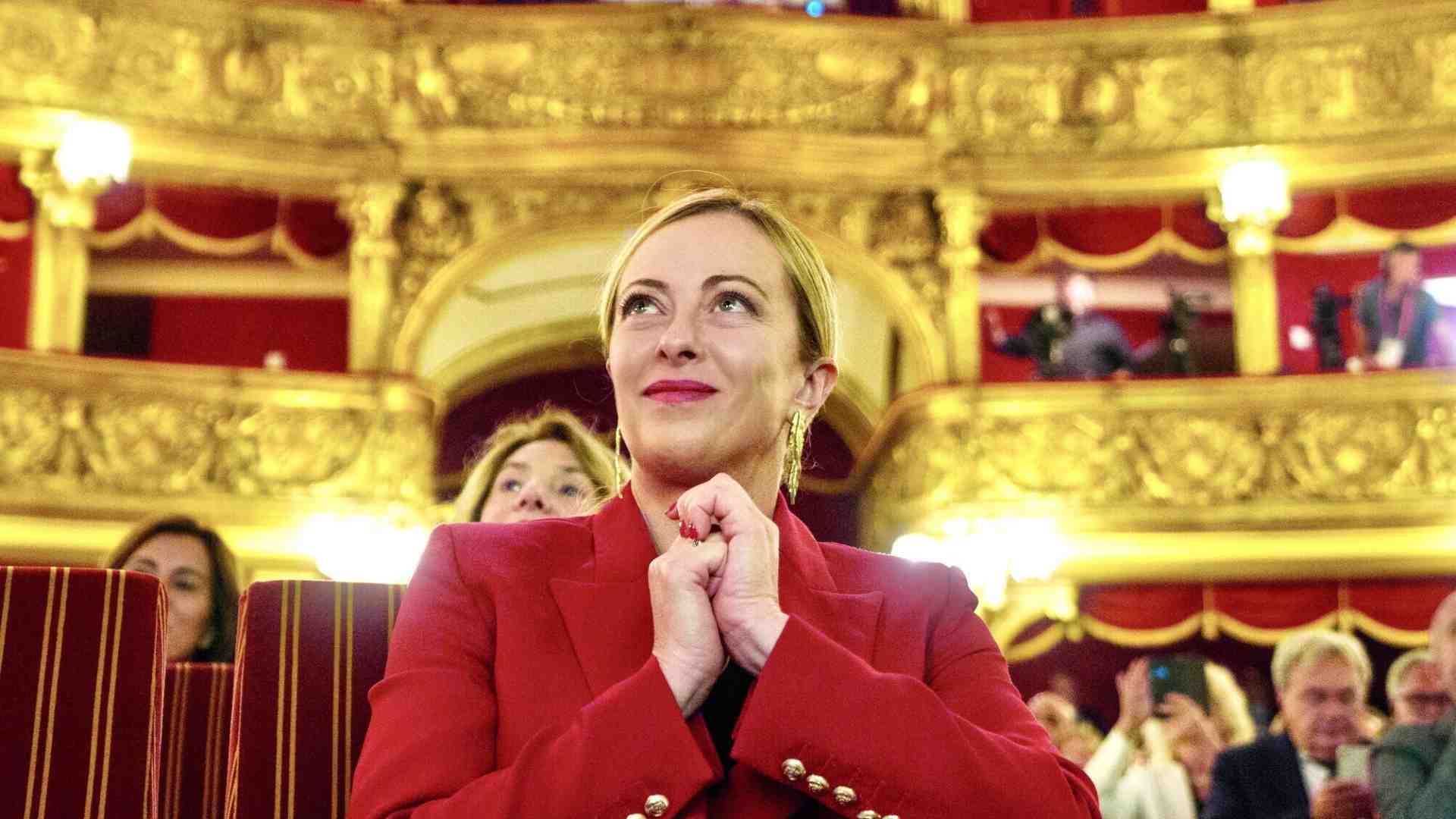 Immagine di Teatro di Roma. Indicato De Fusco, candidato di Sangiuliano. Per il comune di Roma: "Nomina abusiva"
