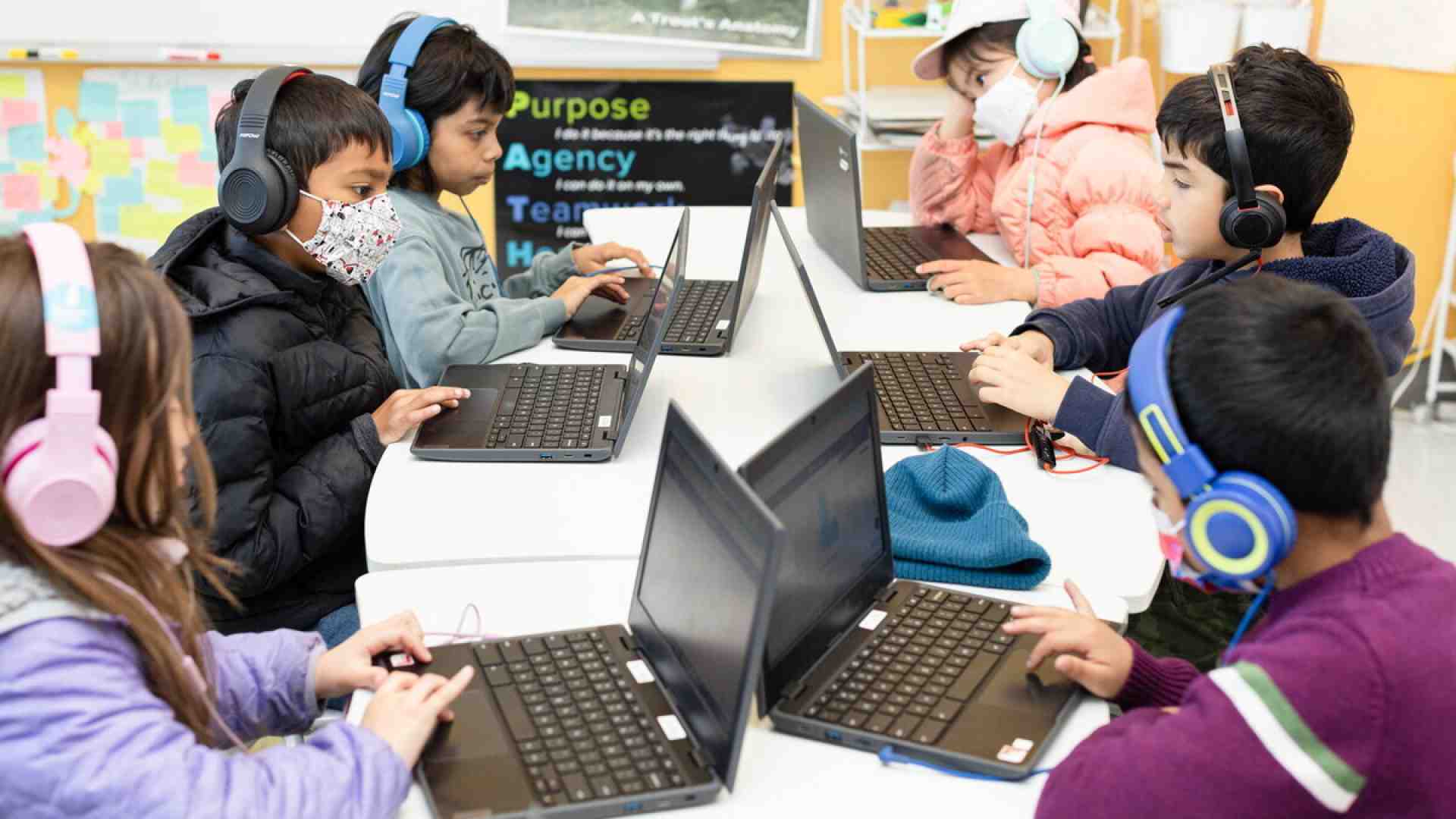 Immagine di Così l’Intelligenza Artificiale può migliorare la didattica. Parla Greco, capo della task force del governo