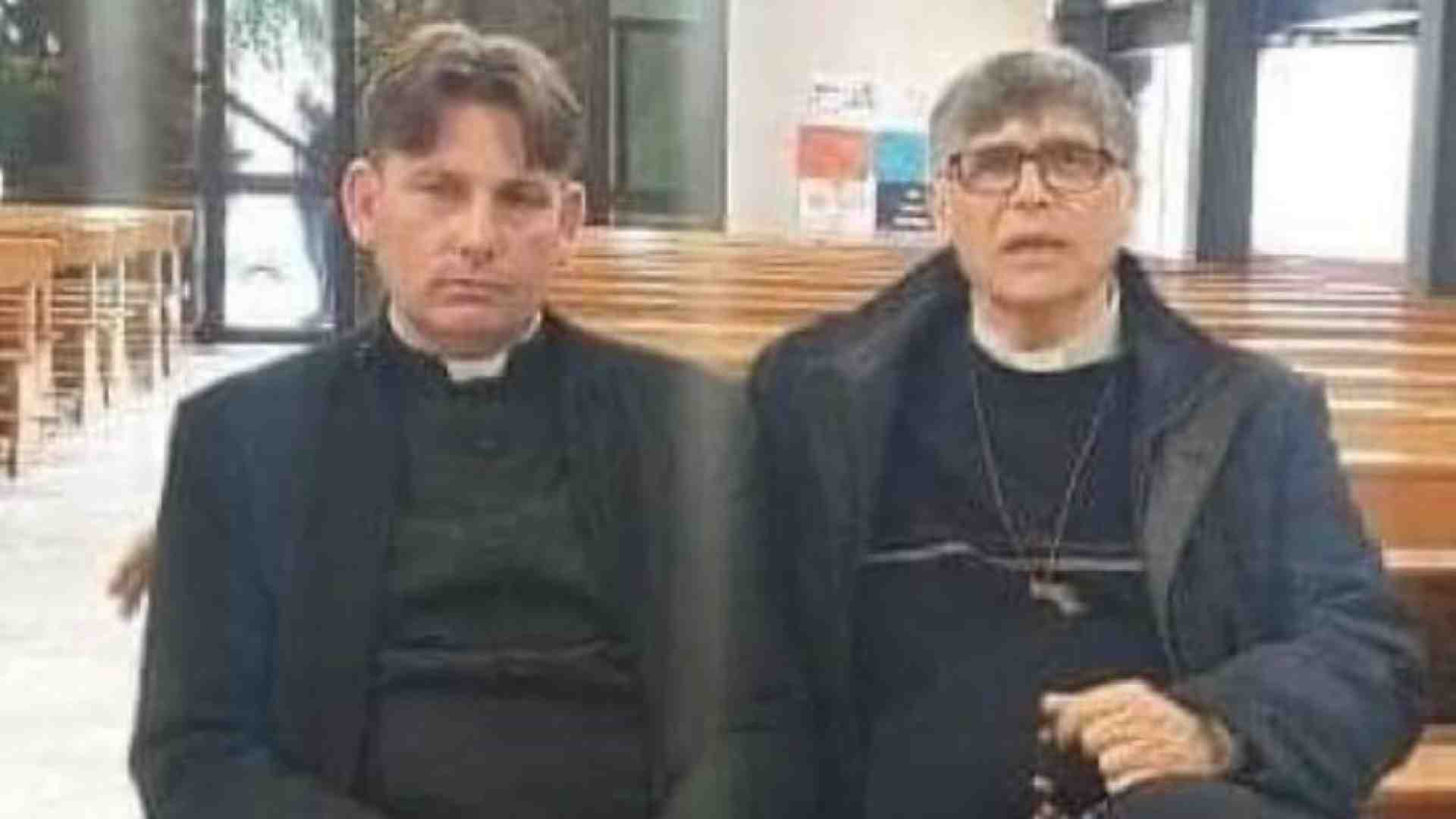 Immagine di Papa Francesco a Coluccia e Patriciello: andate avanti contro le mafie