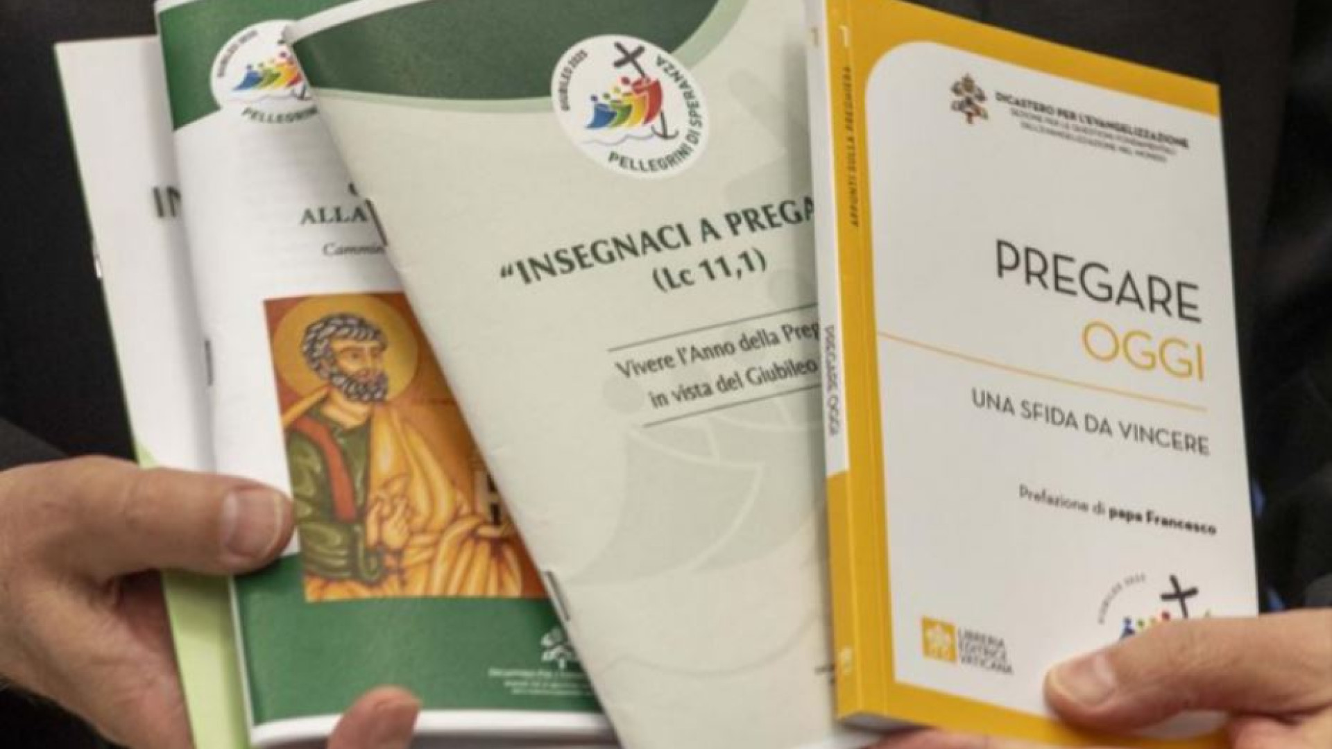 Immagine di «Scuola di preghiera» verso il Giubileo. Fisichella: cammino di spiritualità