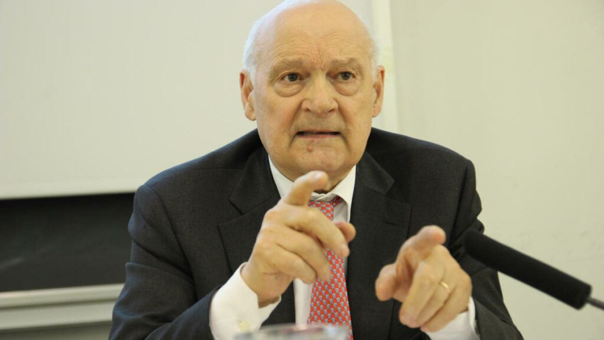 Immagine di Le violenze sugli ultimi? Zamagni: «È la stagione dell’odio sociale»