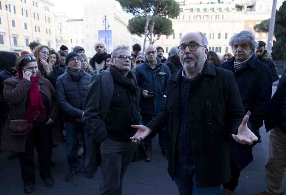 “Teatro di Roma? Garrone non si faccia usare”. Parla Luca Barbareschi