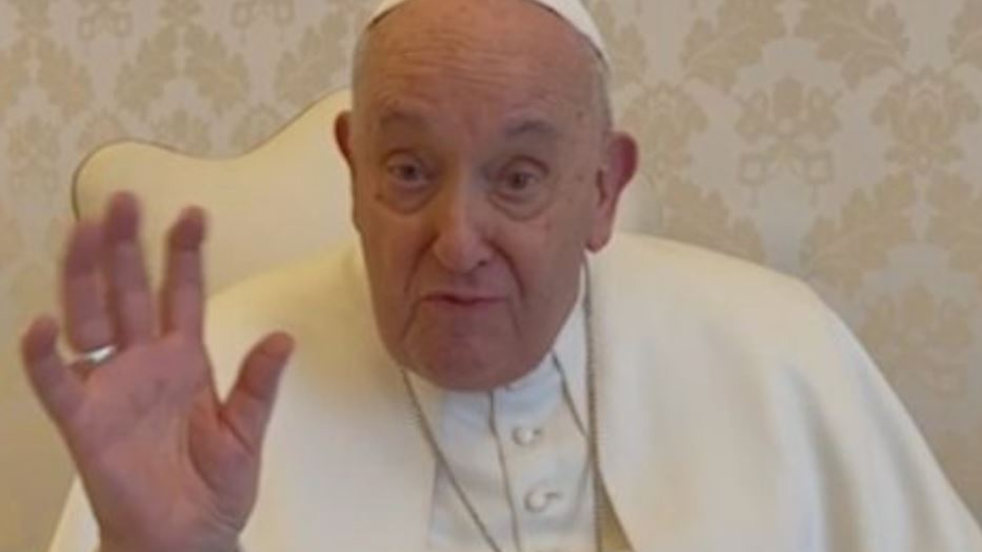 Immagine di Video del Papa alla giovane malata: continua a lottare