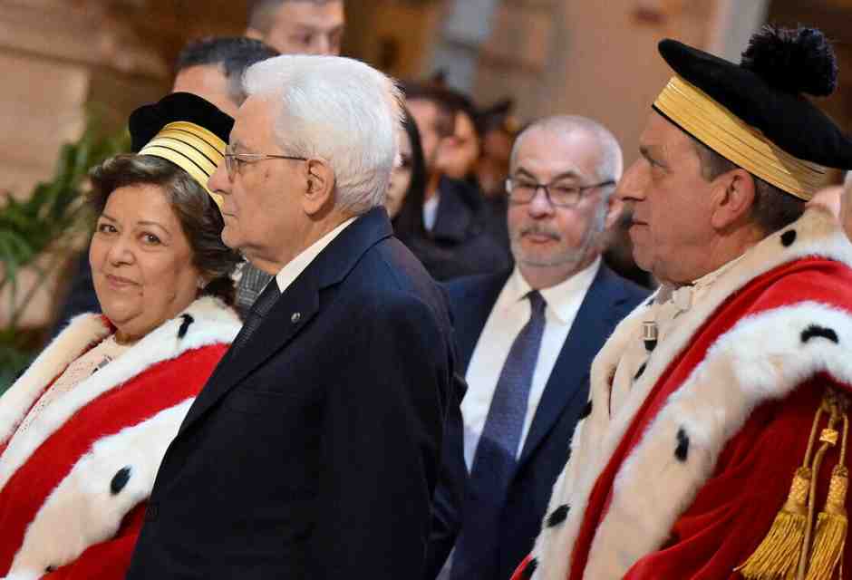  La presidente della corte di Cassazione Margherita Cassano insieme al Presidente della Repubblica Sergio Mattarella e al procuratore generale Luigi Salvato - foto Ansa