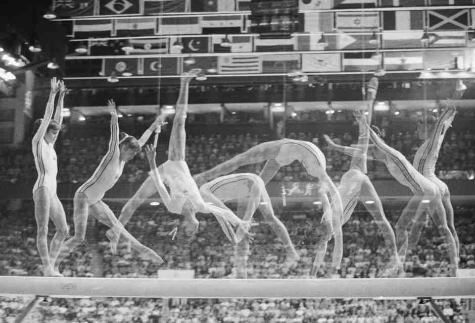 &nbsp;Nadia Comaneci oggi ha 62 anni, era bambina quando nel 1976 stup&igrave; il mondo a Montreal. In carriera ha vinto 9 medaglie alle Olimpiadi, 4 ai Mondiali e 12 agli Europei (Foto Bettmann/Getty Images)
