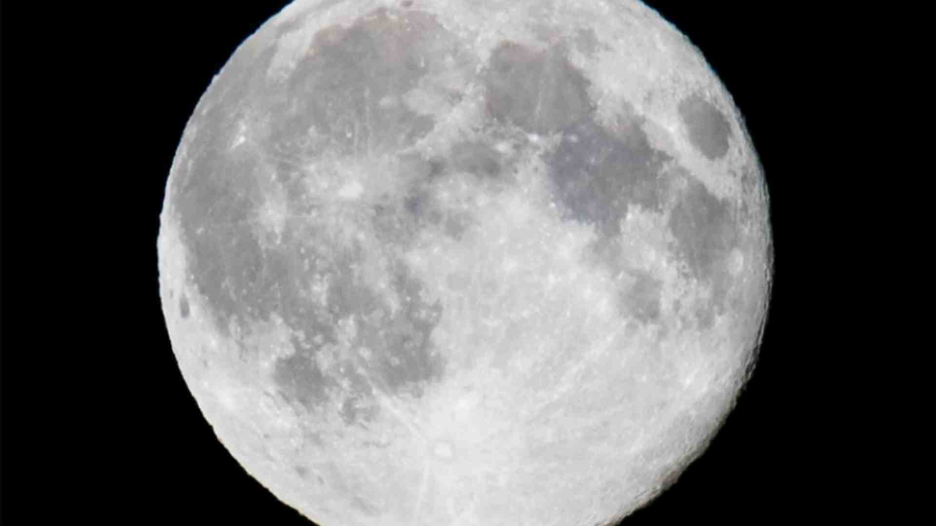 Immagine di La Luna si sta restringendo
