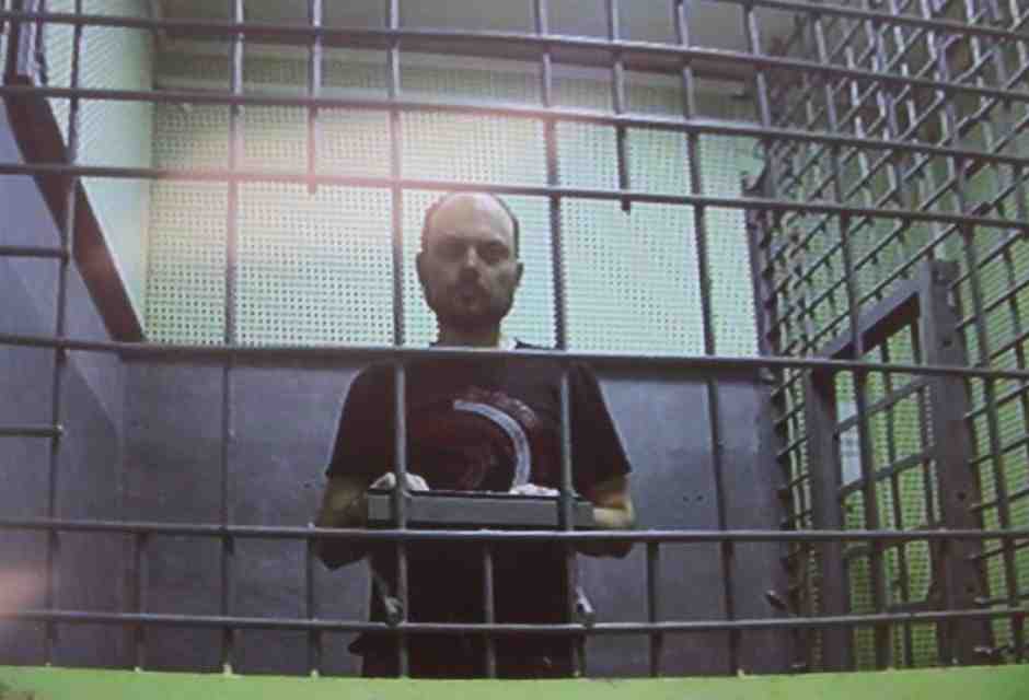 &nbsp;L'oppositore russo Vladimir Kara-Murza, nel carcere di Omsk a settembre 2023 - foto Ansa