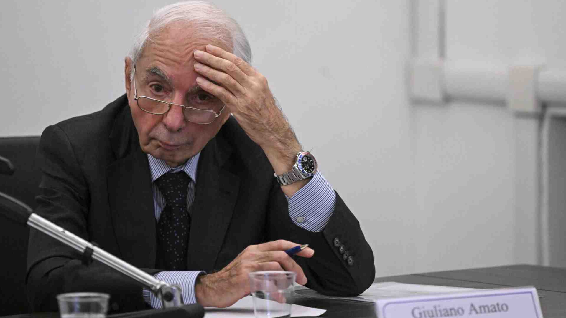 Immagine di L'antichissimo ammonimento di Amato su Repubblica