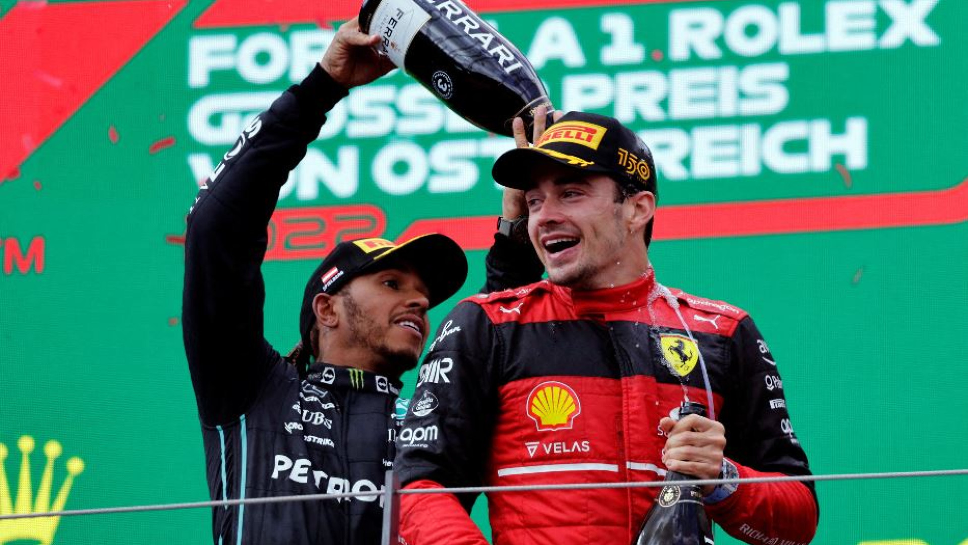 Immagine di Hamilton alla Ferrari: dal 2025 assieme a Leclerc