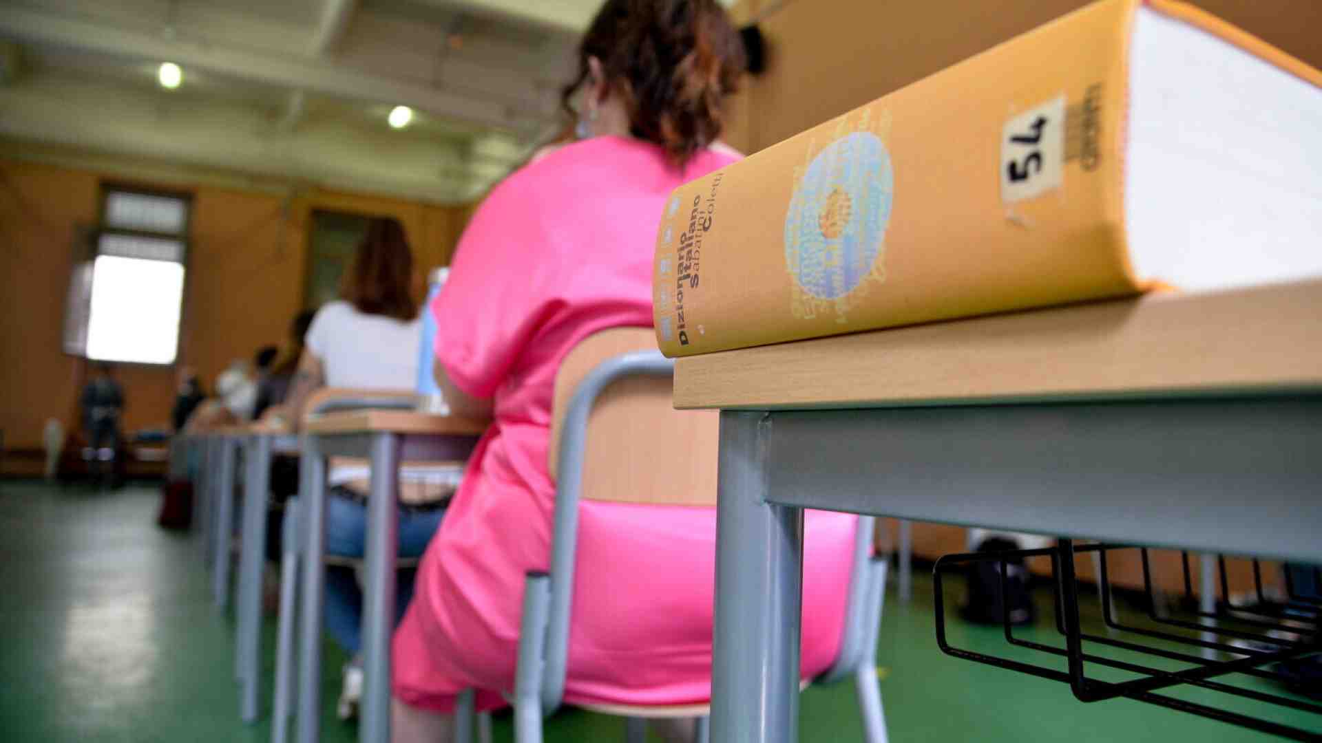 Immagine di Il problema degli insegnanti è dentro alle scuole, non fuori