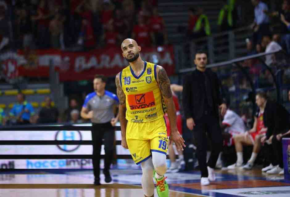 David Logan (foto tratta dalla pagina Facebook della Scafati basket)
