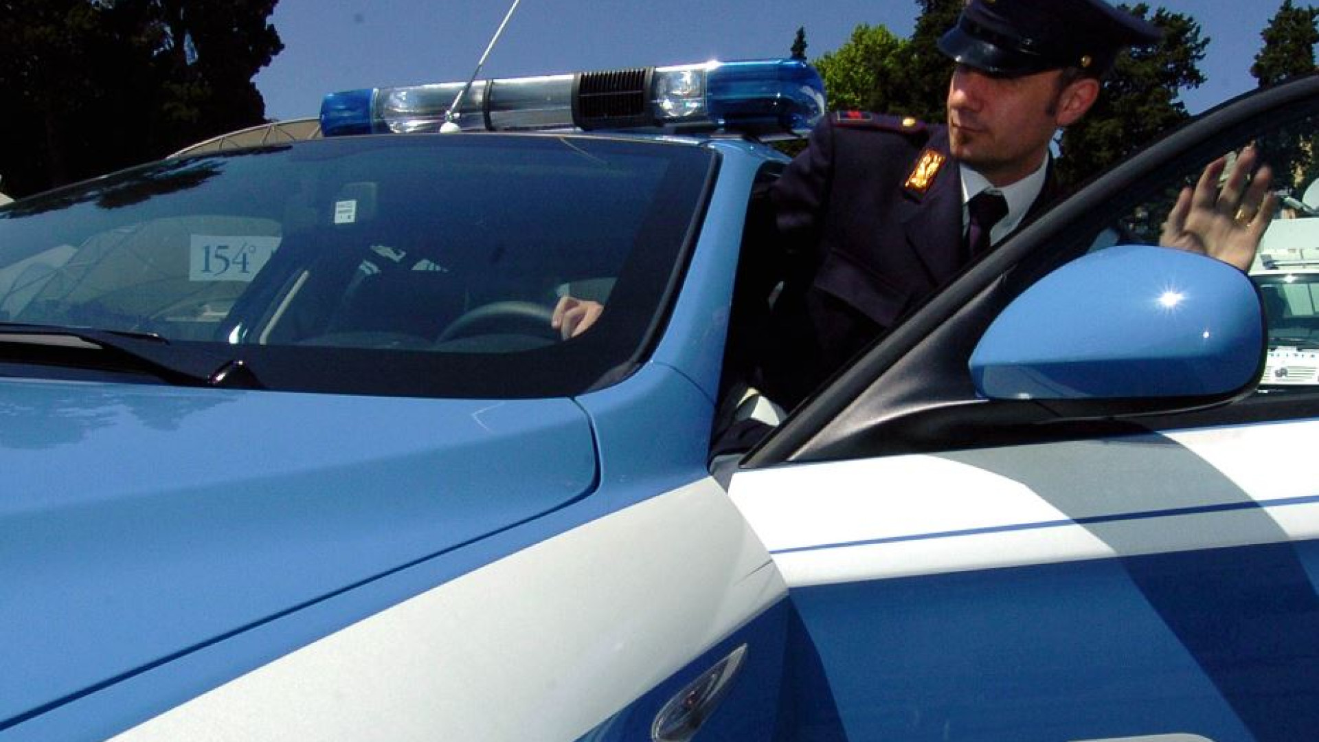 Immagine di Intimidazione alla giudice sotto scorta: testa di capretto davanti a casa