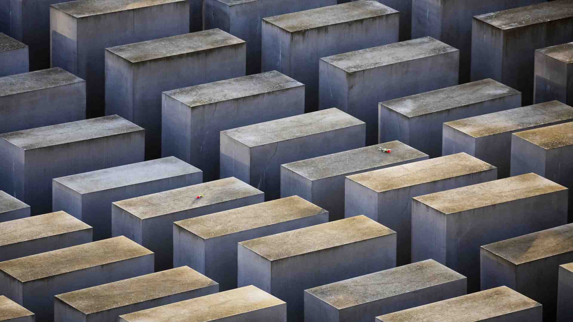Immagine di I 1.894 sopravvissuti alla Shoah cacciati da Hamas e il libro di Nathania Zevi