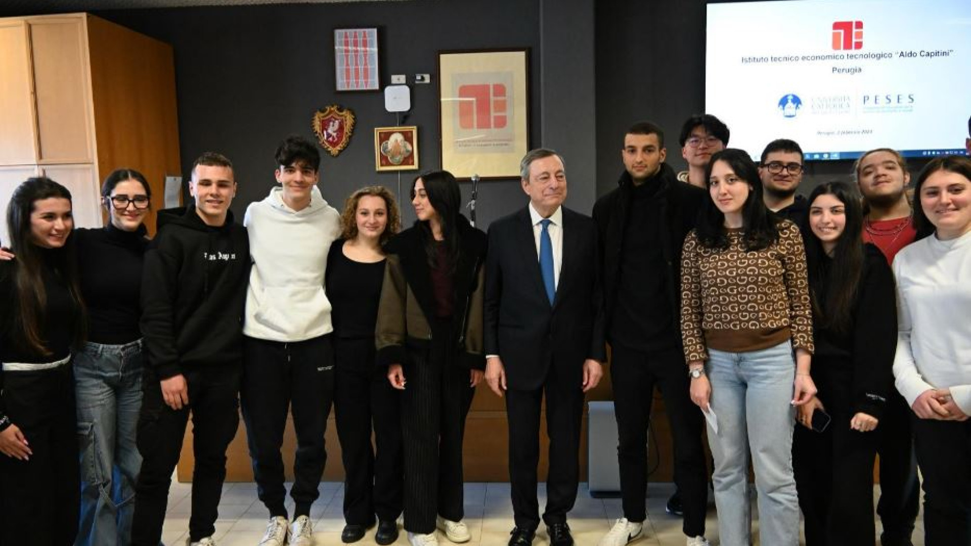 Immagine di Progetto Peses, Draghi incontra studenti del Capitini di Perugia