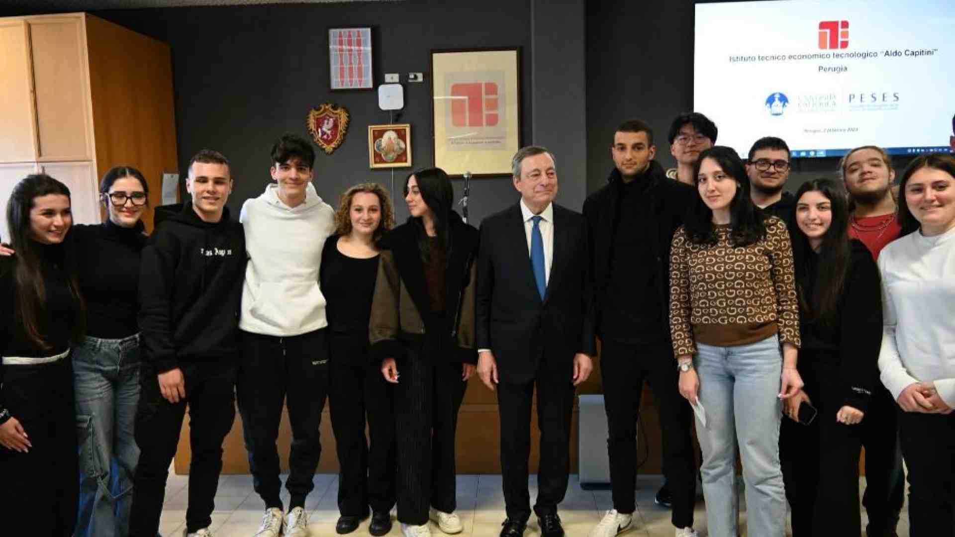 Immagine di Progetto Peses, Draghi incontra studenti del Capitini di Perugia