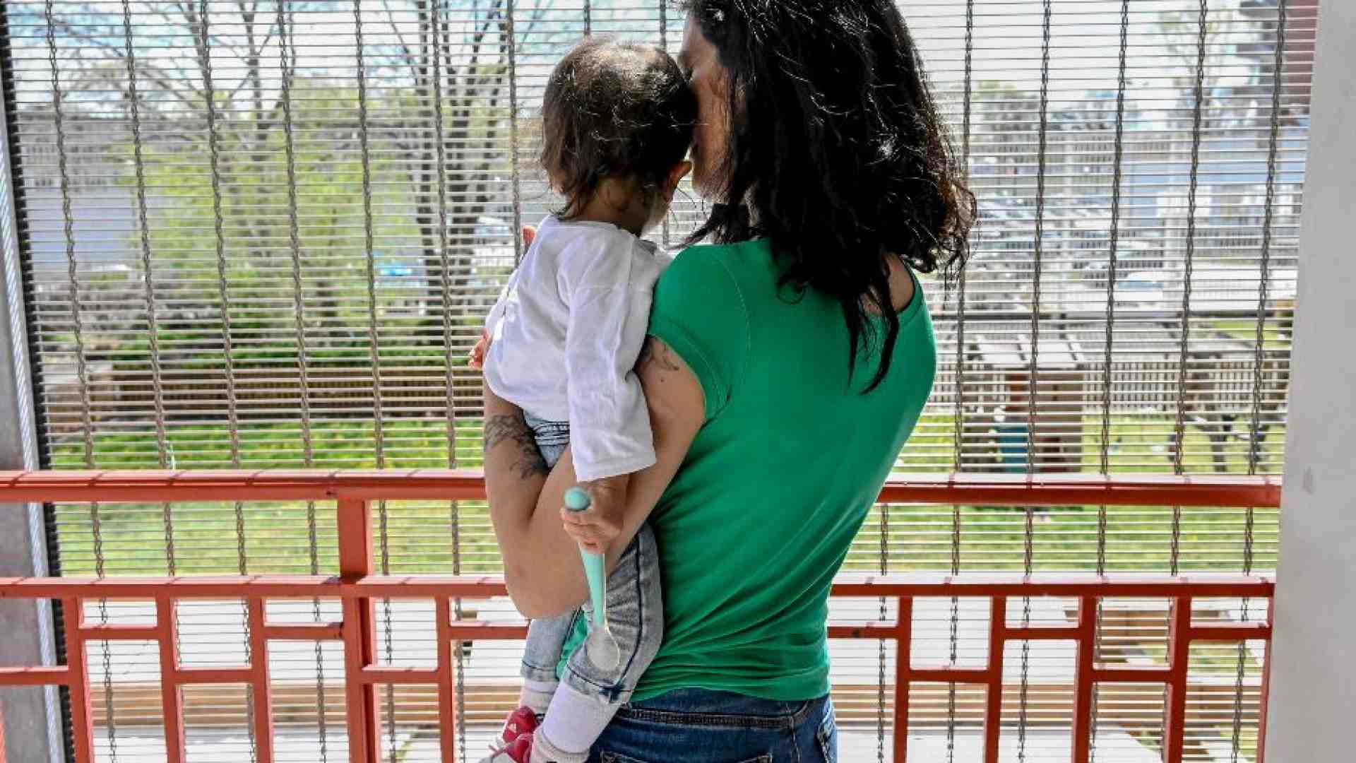Immagine di La mamma in carcere con il neonato trasferita in una struttura protetta