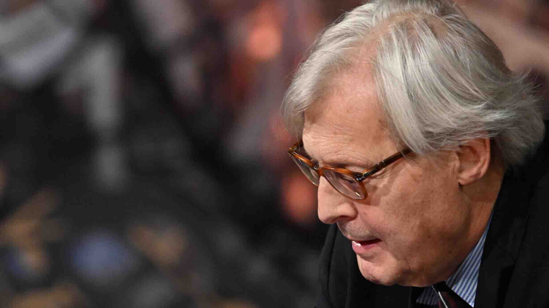 Immagine di Le ragioni delle dimissioni di Sgarbi: “Sangiuliano non è niente”