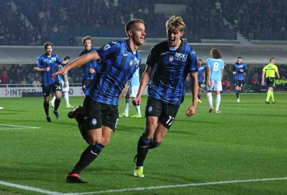 Mario Pasalic esulta dopo aver segnato contro la Lazio (foto Ansa)