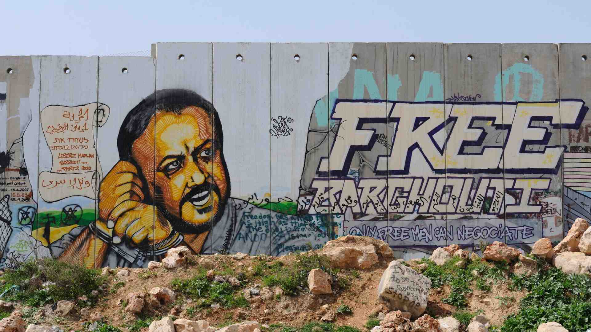 Immagine di Barghouti ha le mani sporche di sangue israeliano, ma è il beniamino dei media