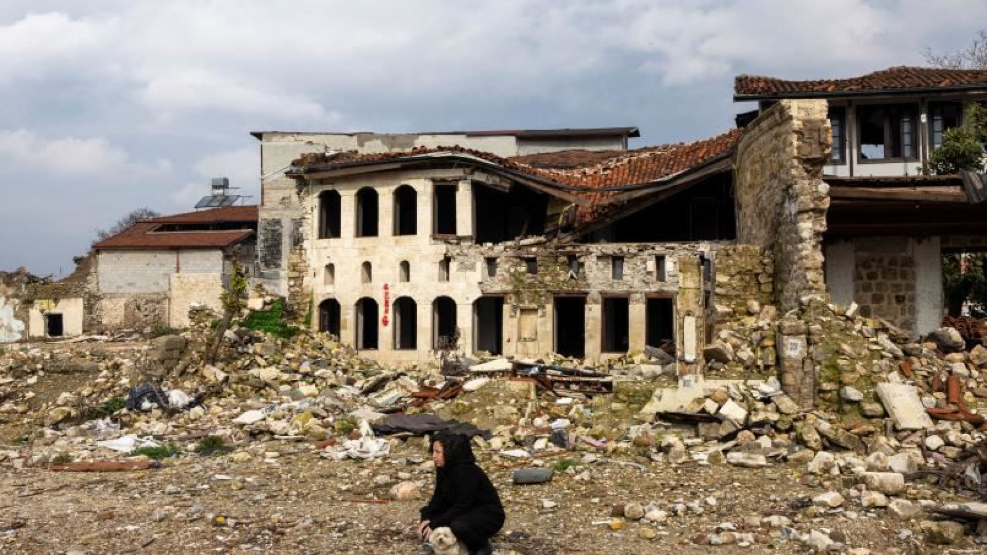 Immagine di Aleppo, un anno dopo il sisma la vera sfida è costruire speranza