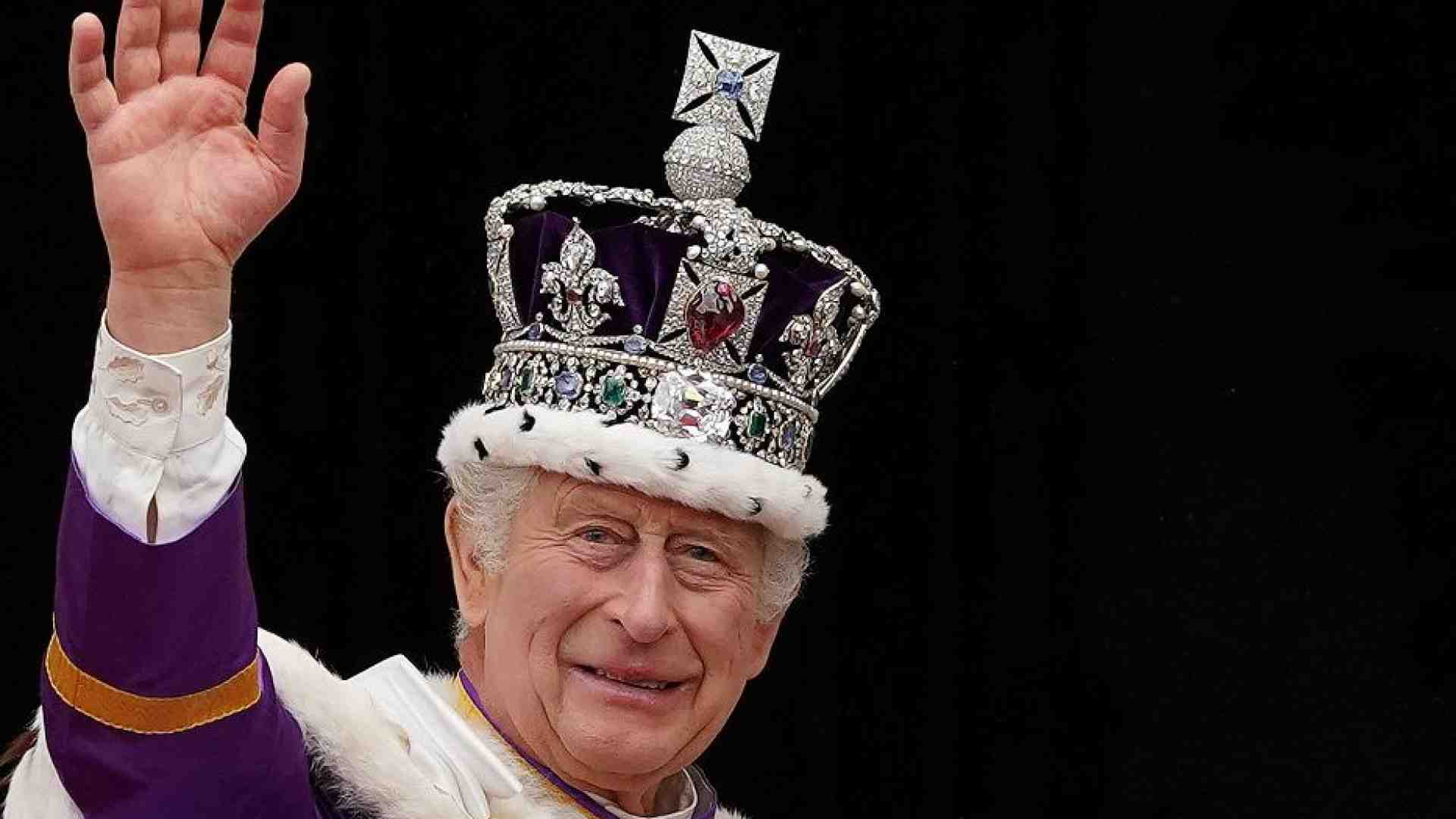 Immagine di Carlo e il cancro, l'ora più difficile per la monarchia inglese (e per William)