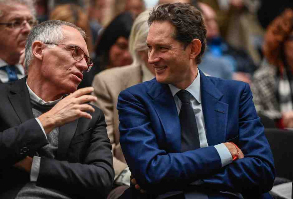 Consigli non richiesti al governo per risolvere lo scontro con Stellantis