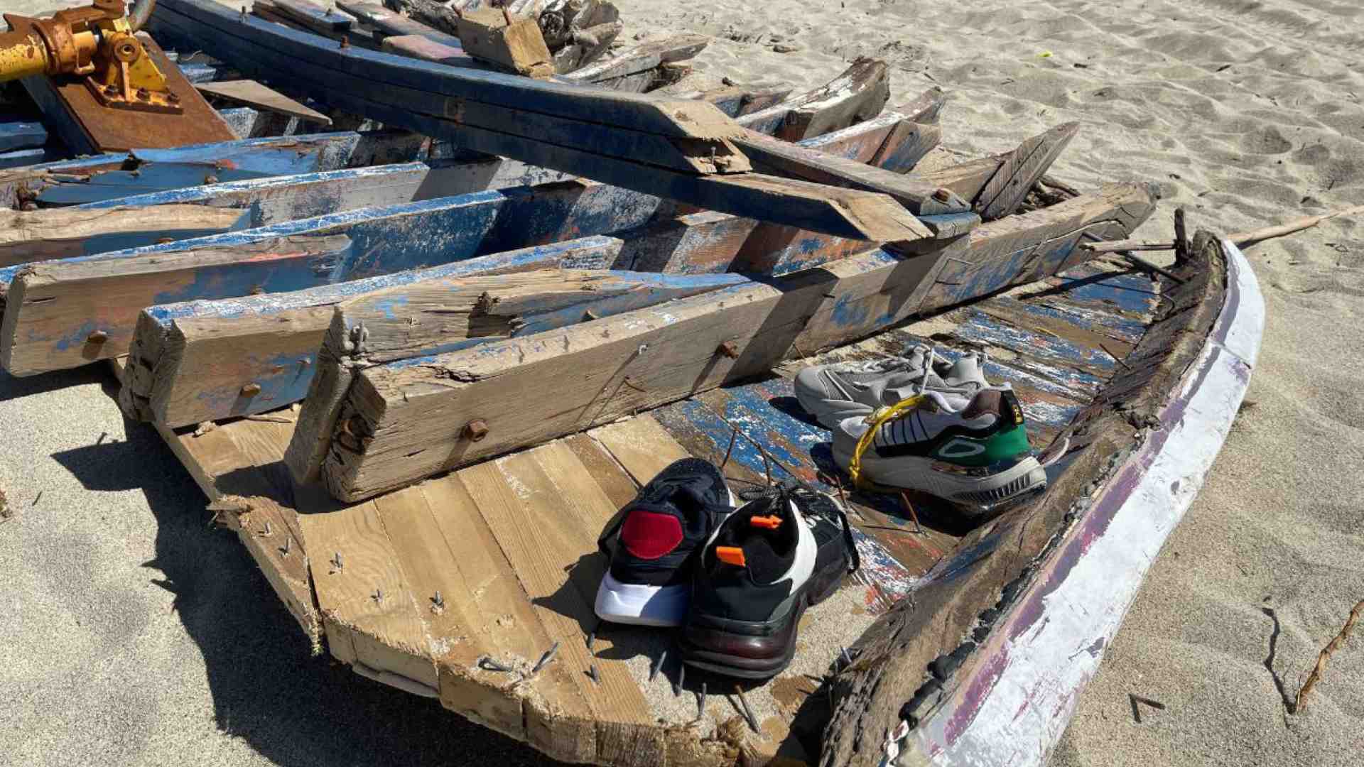 Immagine di Cutro, ecco la prima sentenza: 20 anni allo scafista