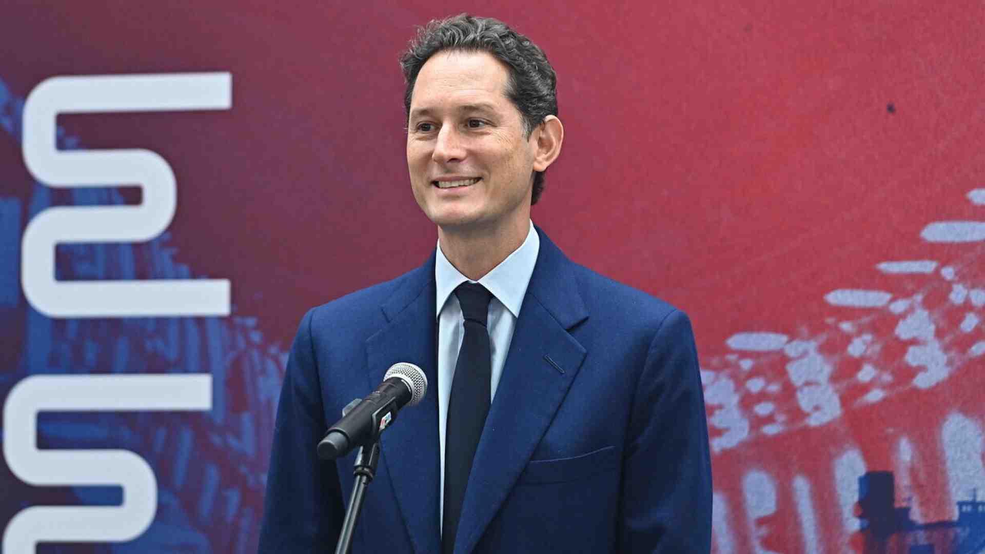 Immagine di John Elkann si è fermato a Roma per far pace con il governo