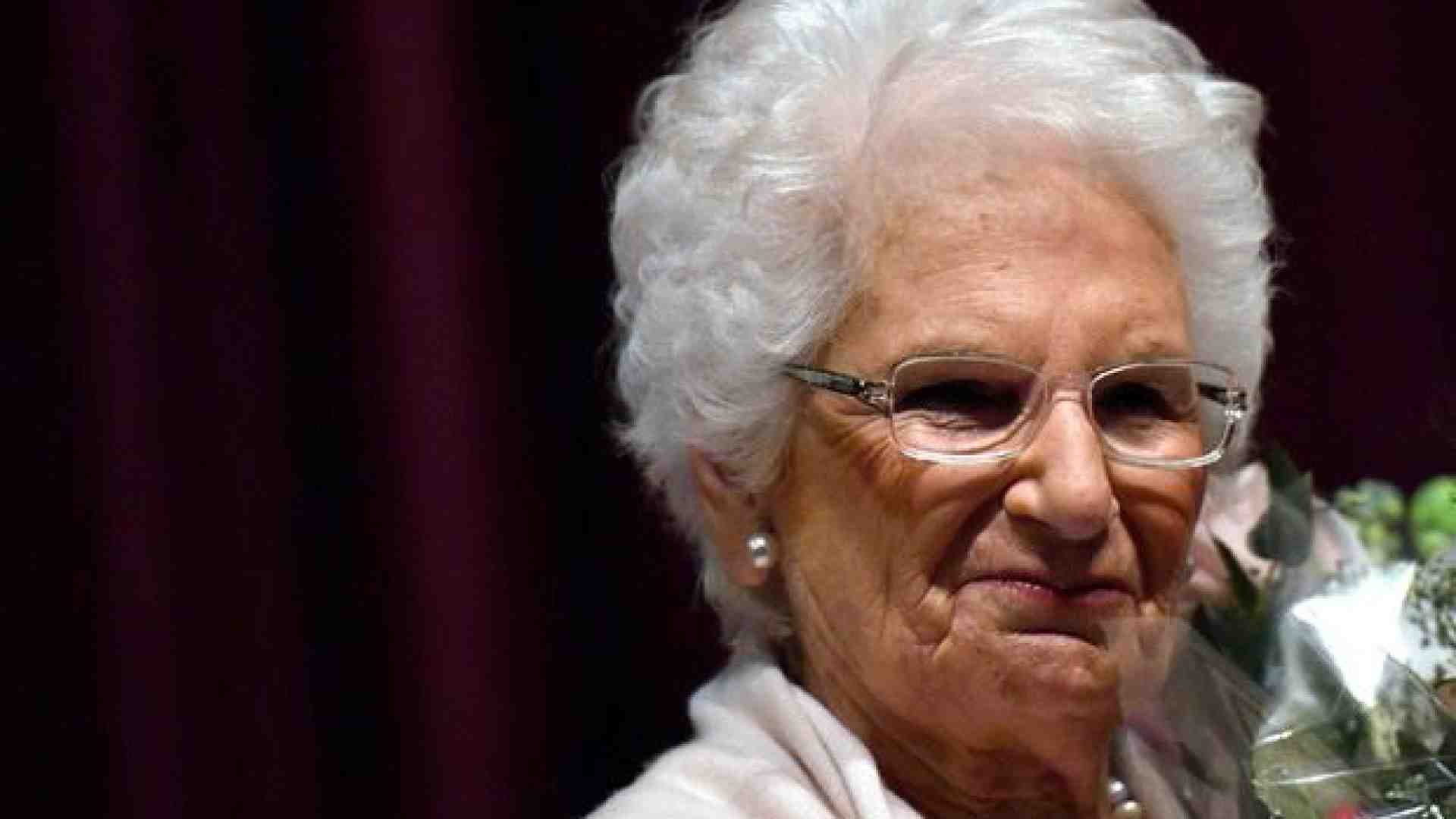 Immagine di Solidarietà unanime a Segre per gli attacchi della diplomatica Basile