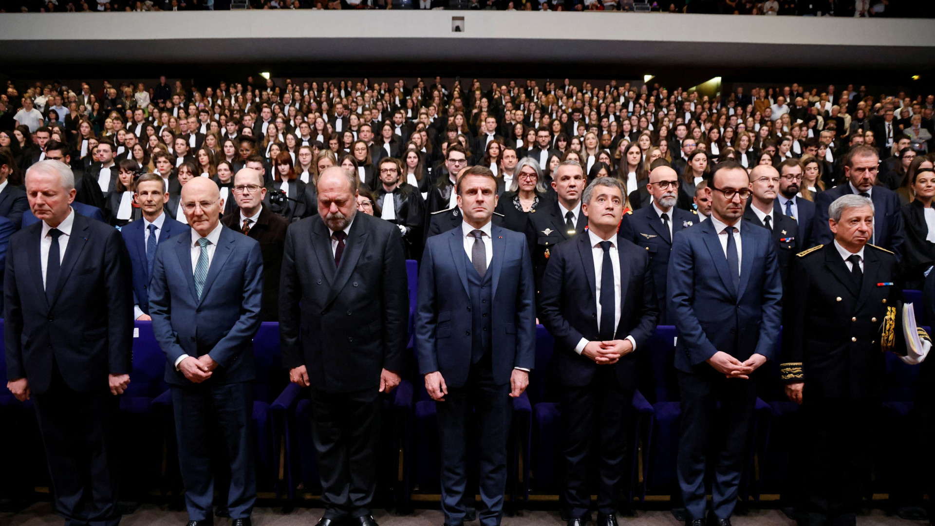 Immagine di L'ombra della spaccatura del governo sulla Francia in lutto per Badinter
