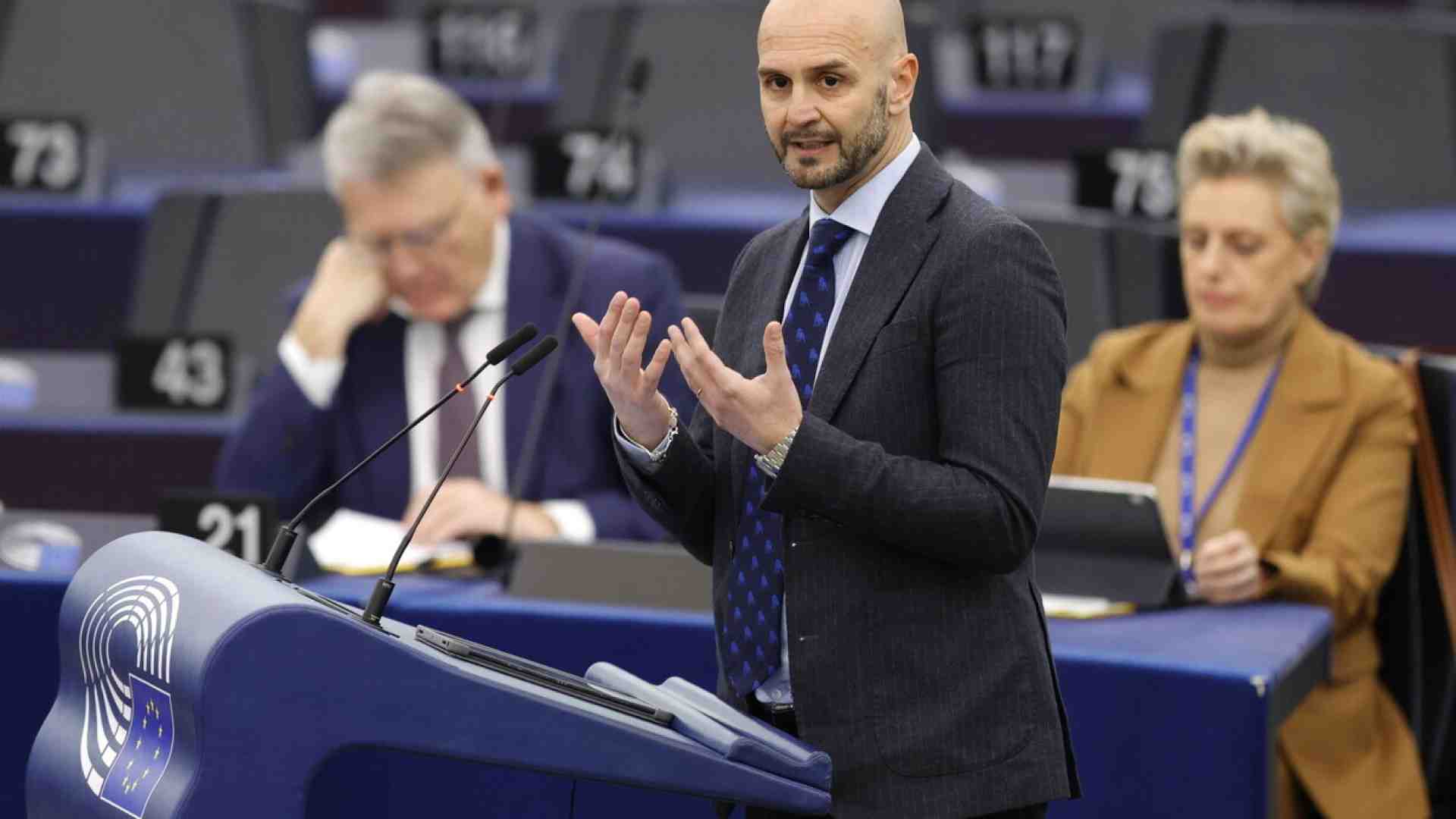 Immagine di Procaccini (FdI): “La tassa Meloni sulle bollette agitata dal Pd non esiste: è uno sconto”