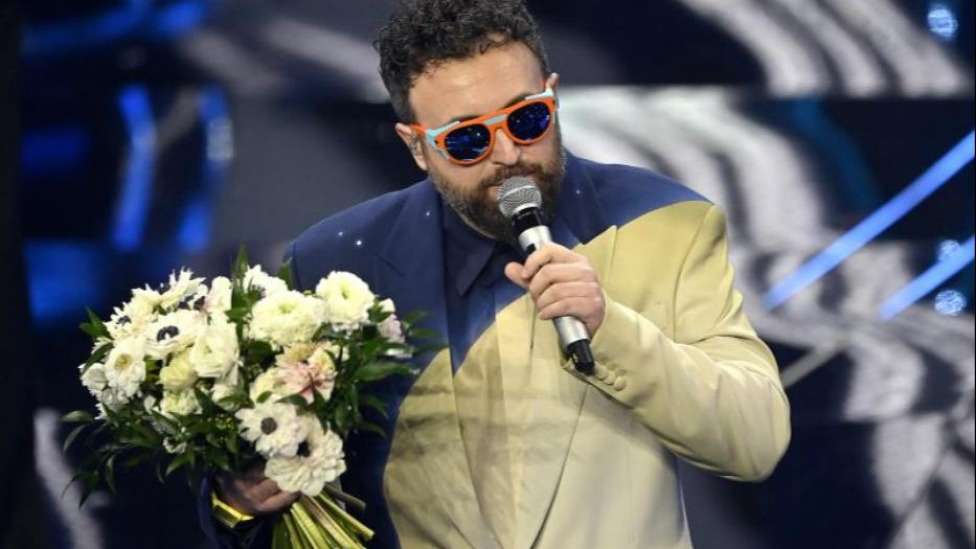 Immagine di Dargen D'Amico: «Alziamo l’onda multietnica»