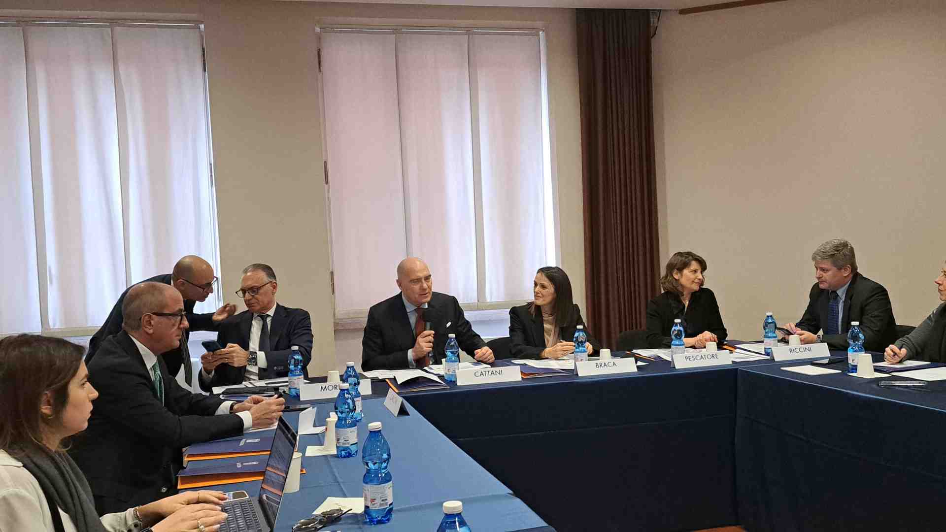 Immagine di Farmindustria contro la riforma Ue: «Scoraggia investimenti in ricerca»