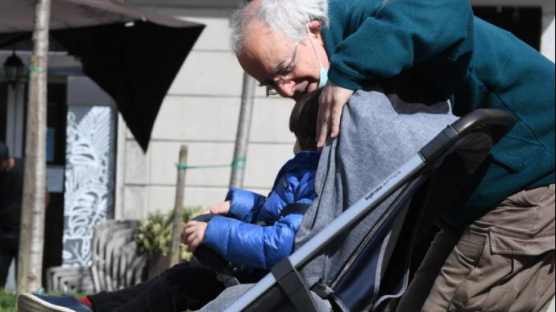 Immagine di La preghiera dei nonni: "Non abbandonarci alla solitudine"