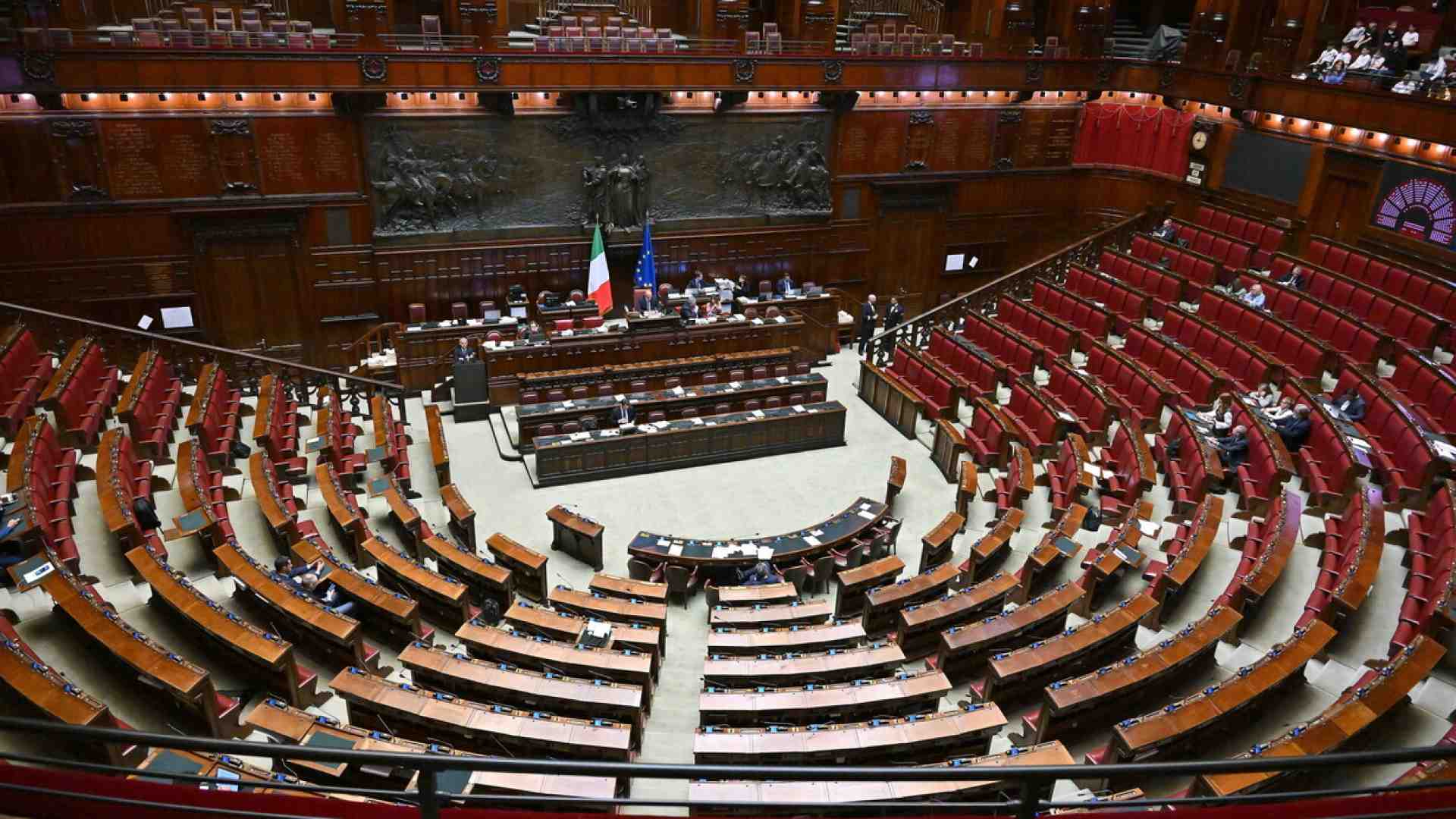 Immagine di Dalle multe ai no-vax alle misure per gli agricoltori: cosa c'è nel decreto Milleproroghe