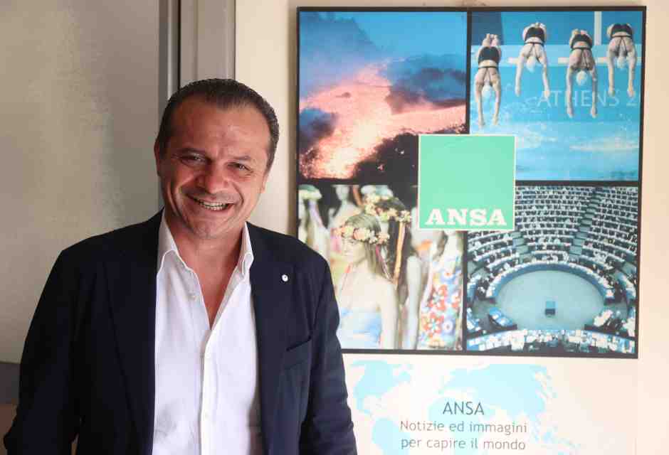 Europee, blitz di FdI per estromettere De Luca e + Europa. In serata segnali di retromarcia