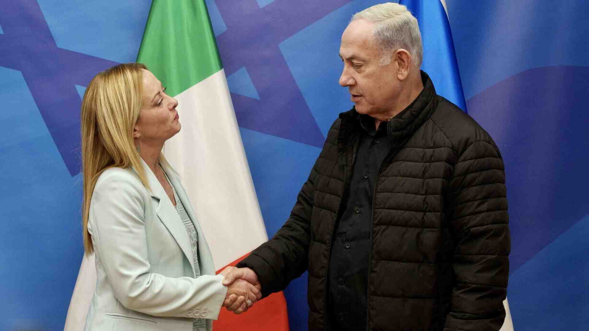 Immagine di Il segnale di Meloni a Netanyahu dopo la mozione su Gaza: missione di Ecr a Tel Aviv