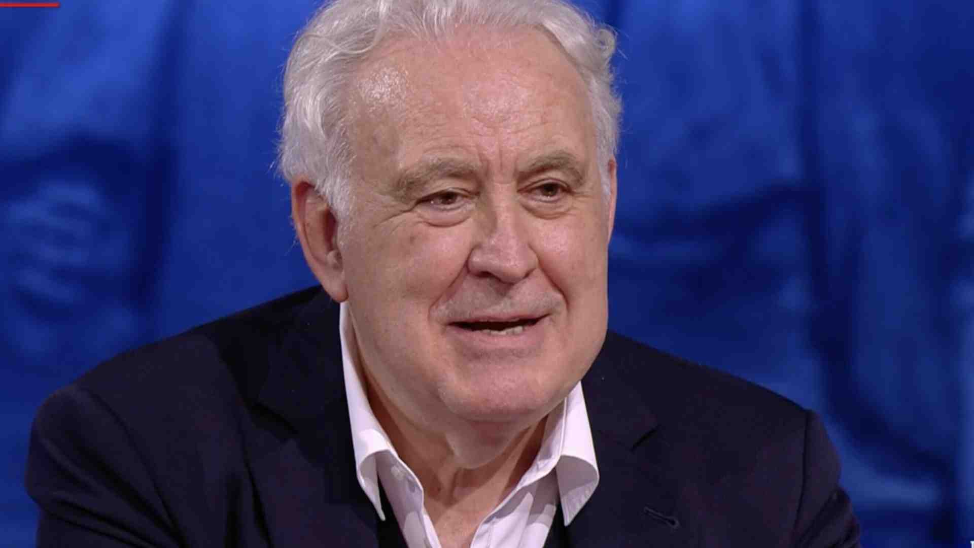 Immagine di C’è chi ha l’AfD, noi abbiamo Santoro. Poteva andarci peggio
