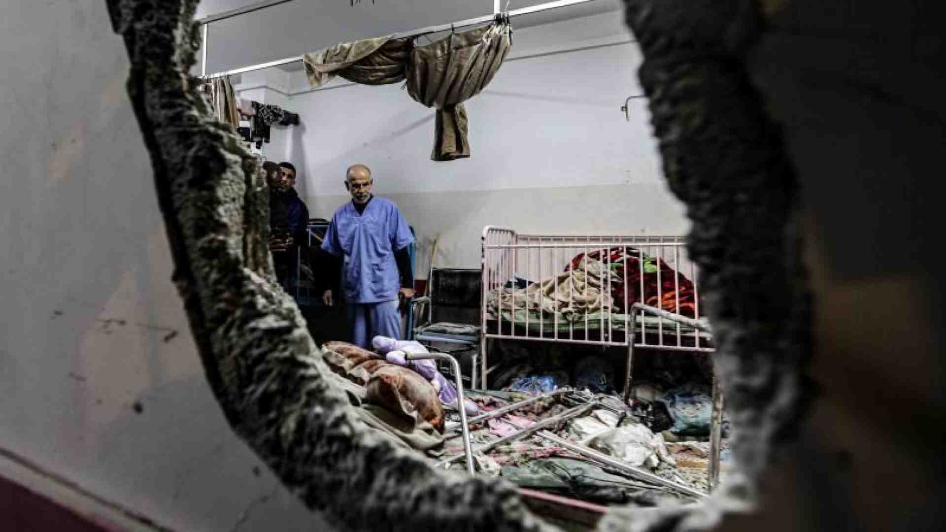 Immagine di Raid e morti nell’ospedale di Khan Yunis. Attentato colpisce in Israele