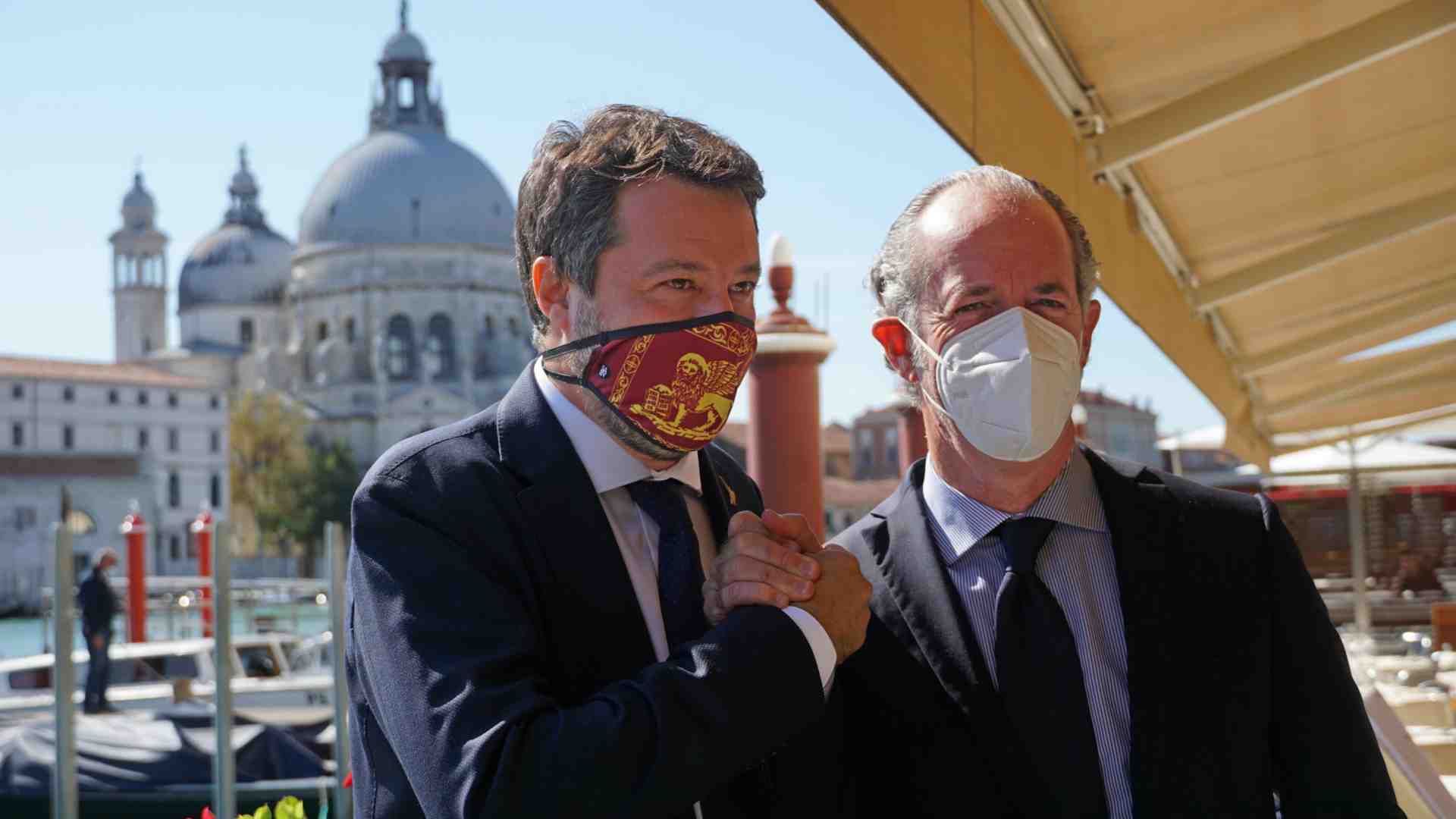 Immagine di Il caso Zaia e terzo mandato: è un nuovo match Salvini-Meloni